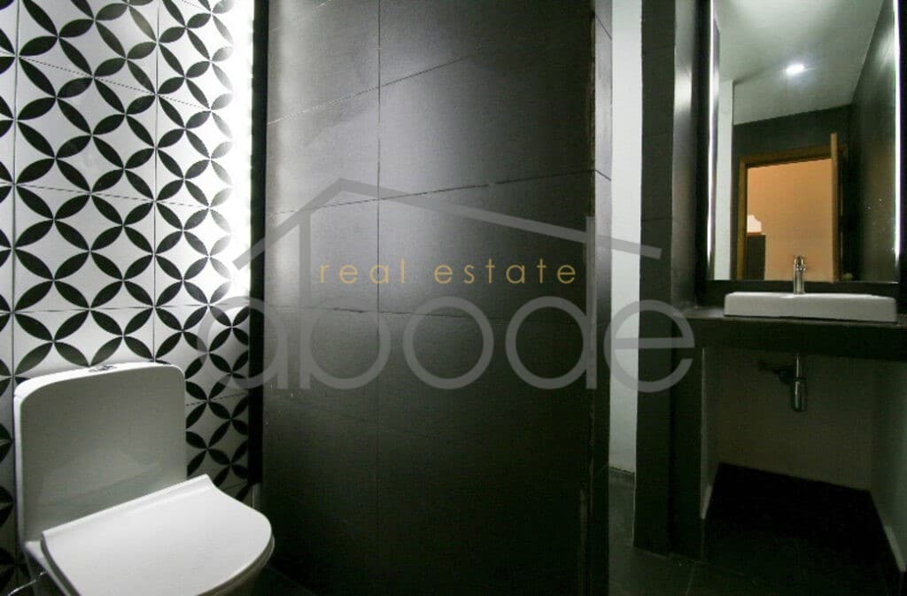2 bedroom designer apartment for rent Daun Penh central Phnom Penh