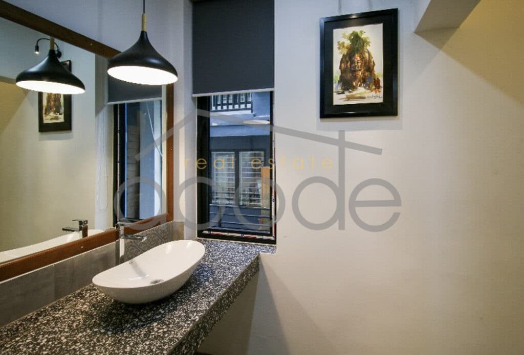 2 bedroom designer apartment for rent Daun Penh central Phnom Penh