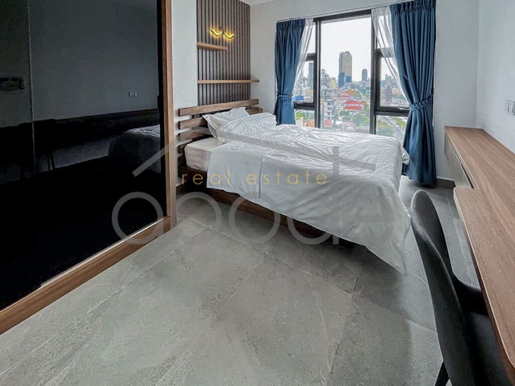 3 bedroom apartment for rent Bassac Lane central Phnom Penh
