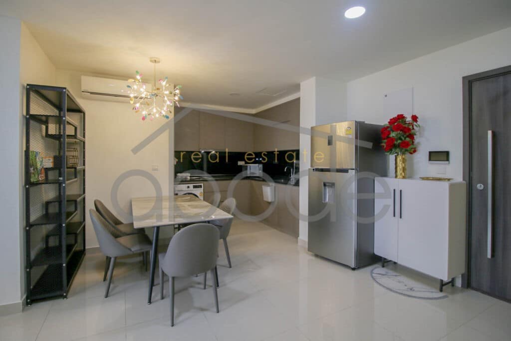 3 bedroom luxury apartment for rent The Peak Diamond island Tonle Bassac Phnom Penh