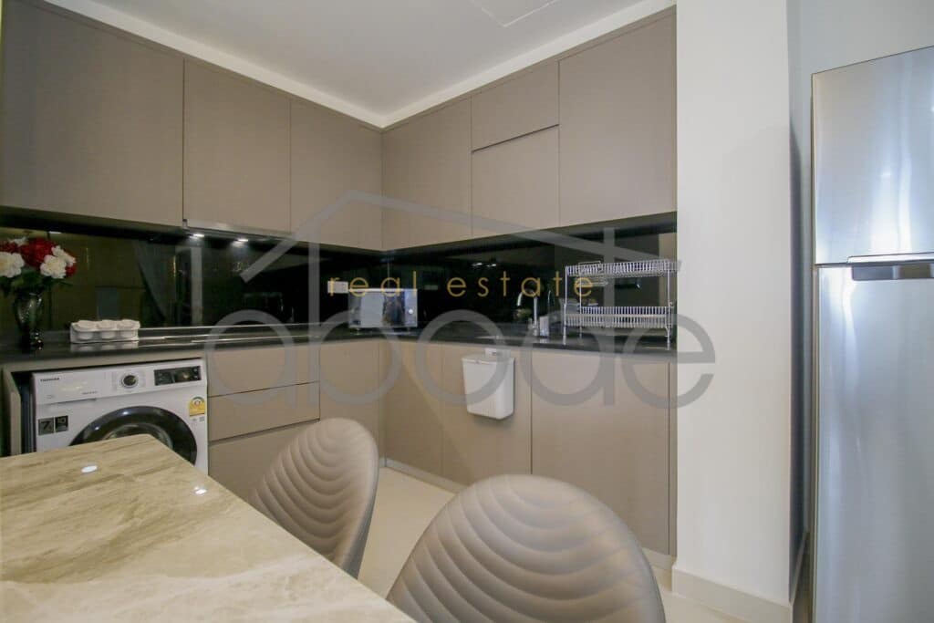 3 bedroom luxury apartment for rent The Peak Diamond island Tonle Bassac Phnom Penh