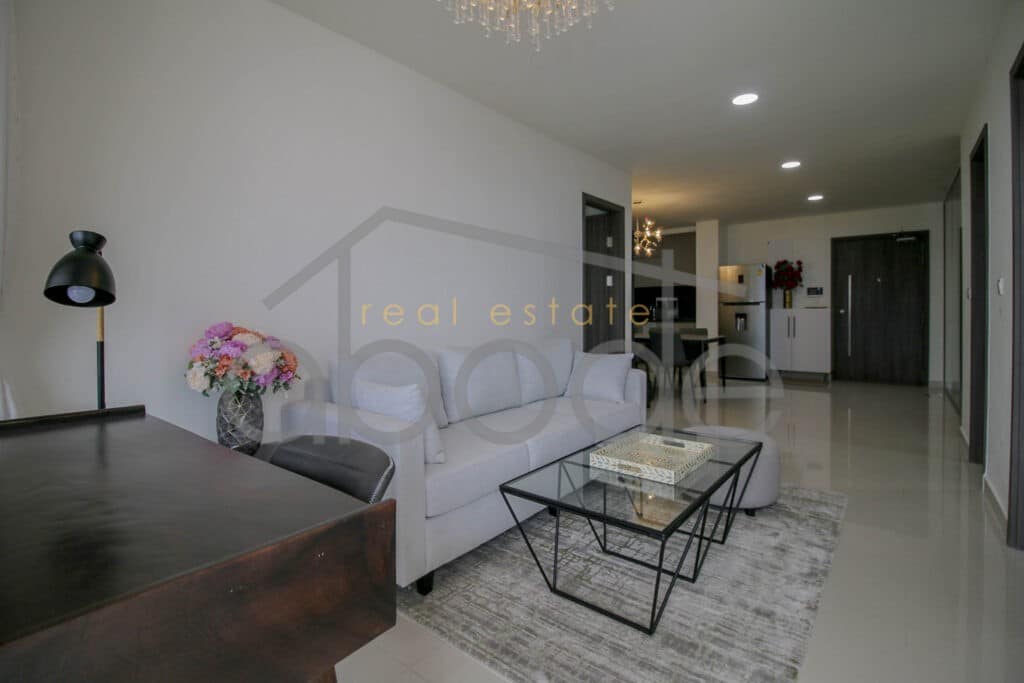 3 bedroom apartment for rent The Peak Diamond island Tonle Bassac Phnom Penh