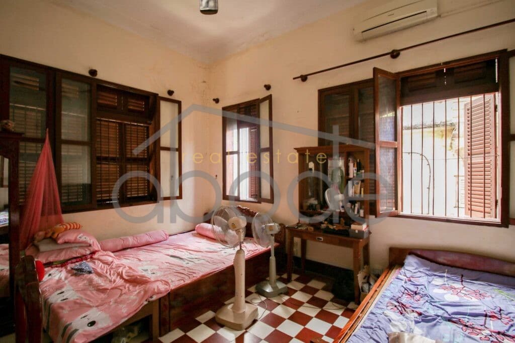 Colonial villa for sale Daun Penh Phnom Penh
