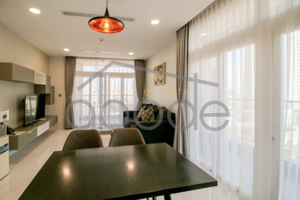 Luxury 1 bedroom serviced apartment for rent BKK 2 central Phnom Penh