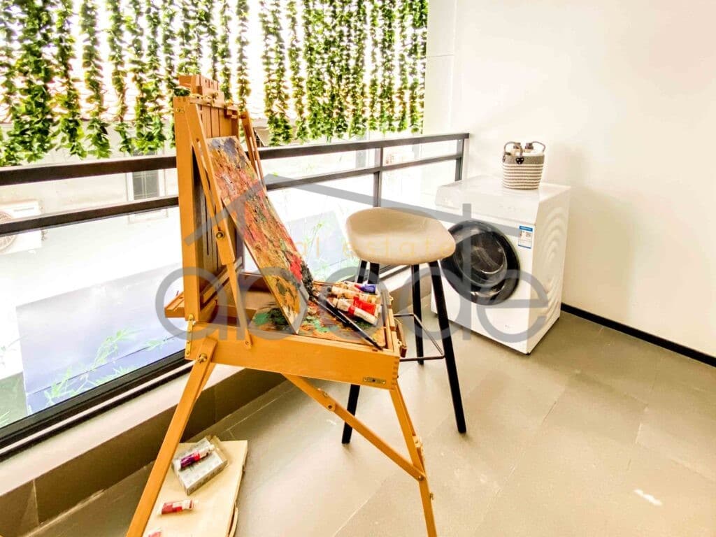Studio apartment for sale BKK 1 central Phnom Penh