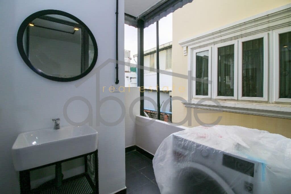 Stylish apartment for rent Independence Monument