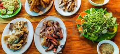 best phnom penh riverside restaurants with a view