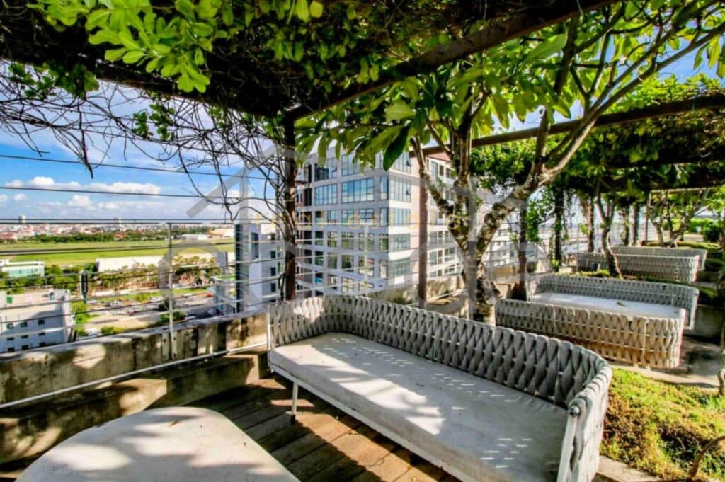 2 bedroom apartment bodaiju porsenchey phnom penh airport for sale