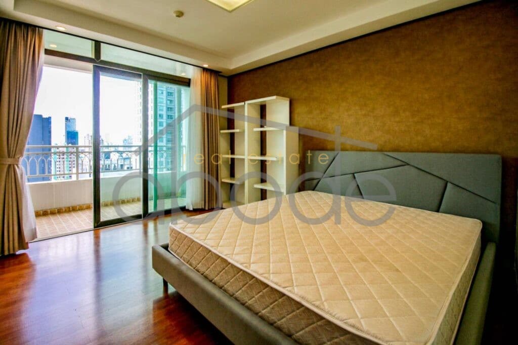 2 bedroom apartment for rent BKK 1 central Phnom Penh