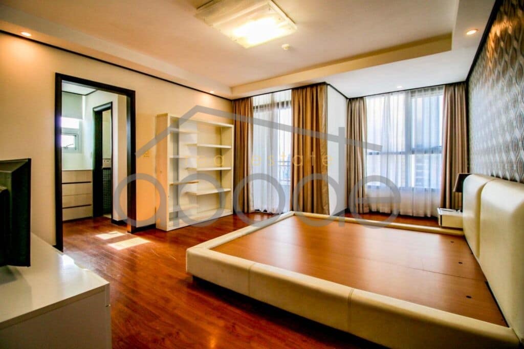 2 bedroom apartment for rent BKK 1 central Phnom Penh