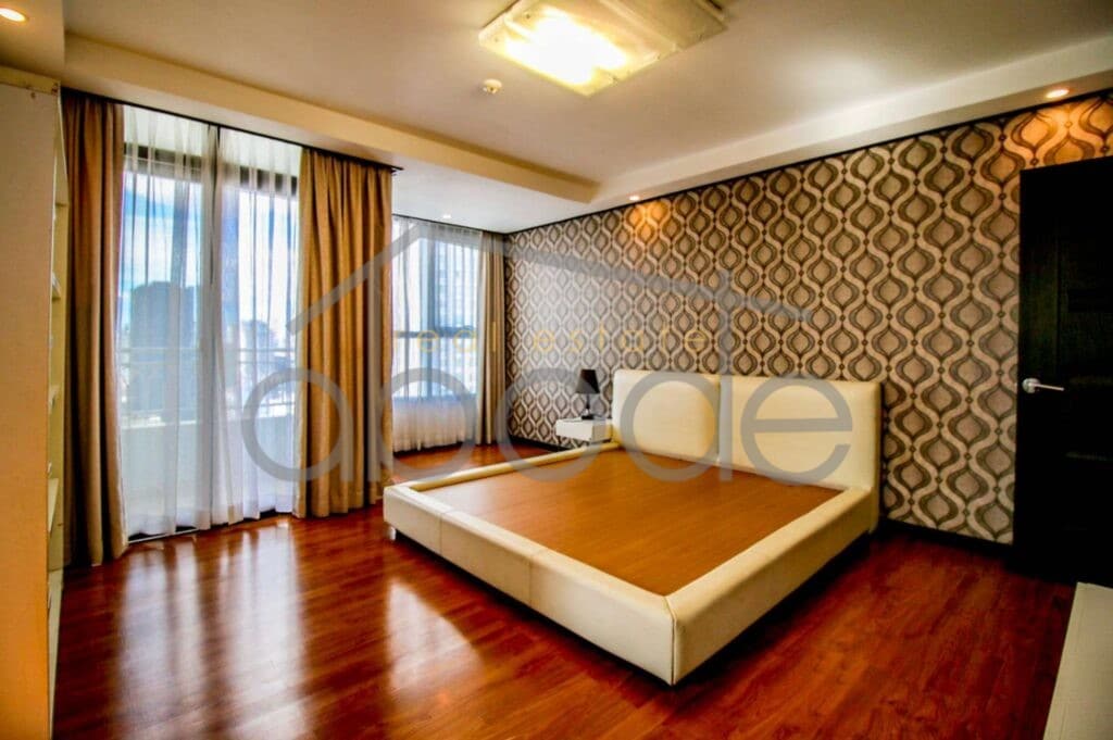 2 bedroom apartment for rent BKK 1 central Phnom Penh