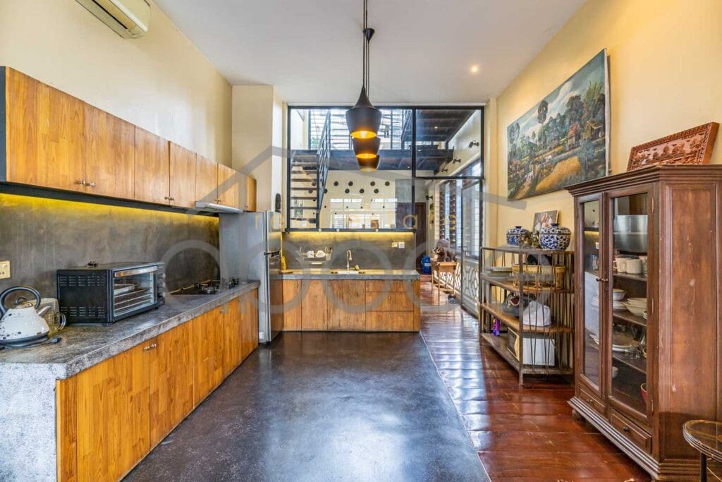 2 bedroom apartment for rent Riverside Daun Penh
