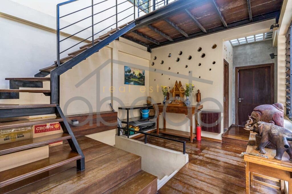 2 bedroom apartment for rent Riverside Daun Penh