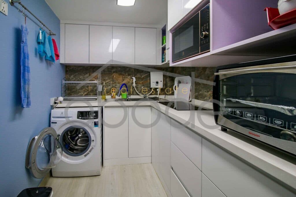 2 bedroom apartment for sale Daun Penh central Phnom Penh