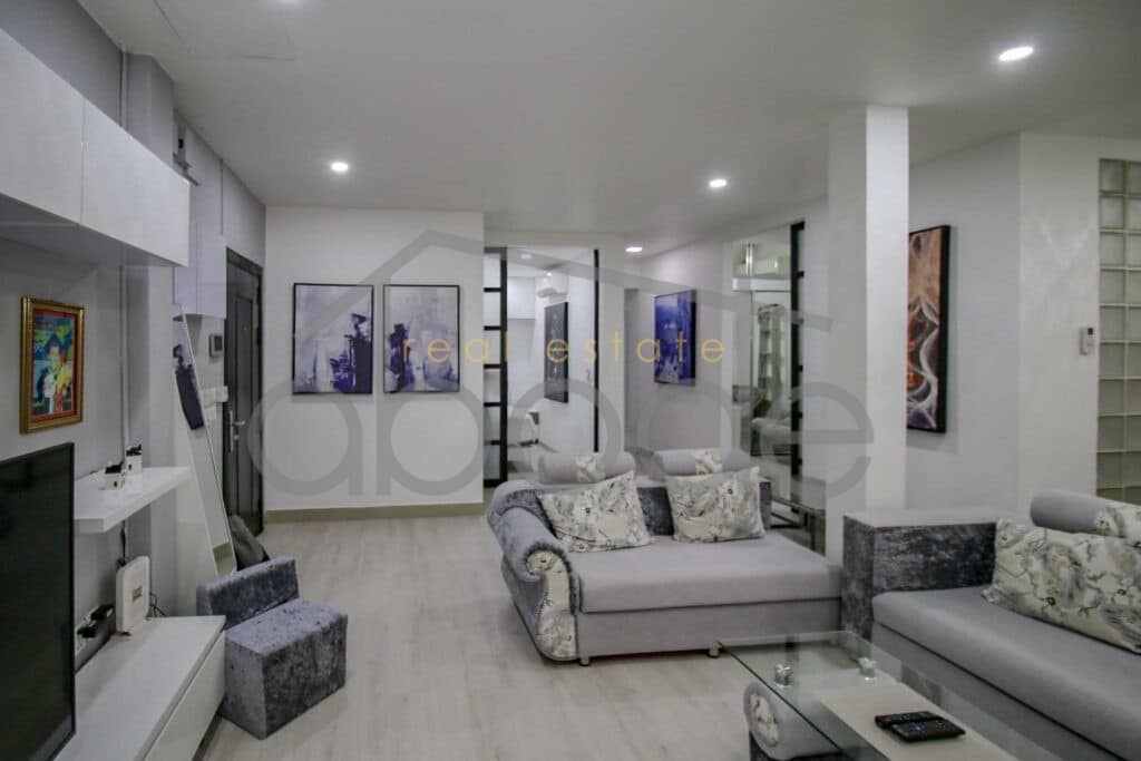 2 bedroom apartment for sale Daun Penh central Phnom Penh