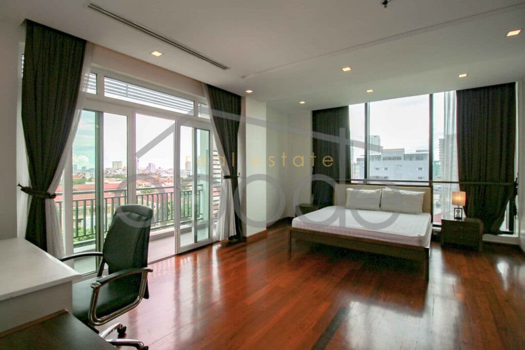 2 bedroom serviced apartment for rent BKK 1 Phnom Penh