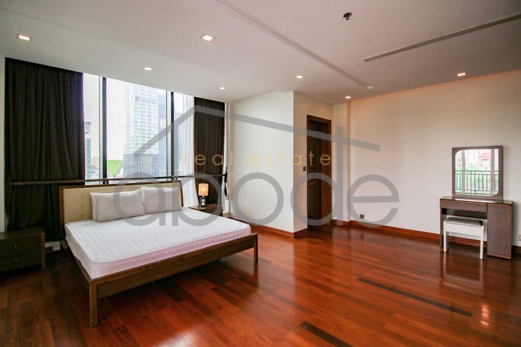 2 bedroom serviced apartment for rent BKK 1 Phnom Penh