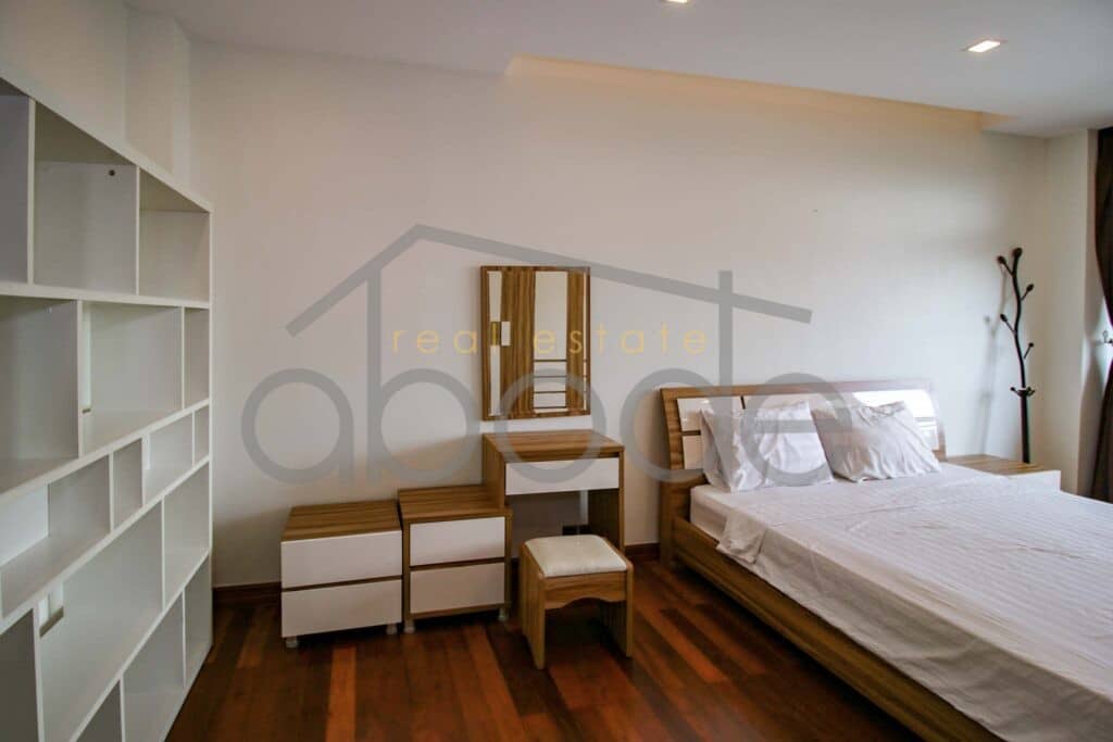 2 bedroom serviced apartment for rent BKK 1 Phnom Penh