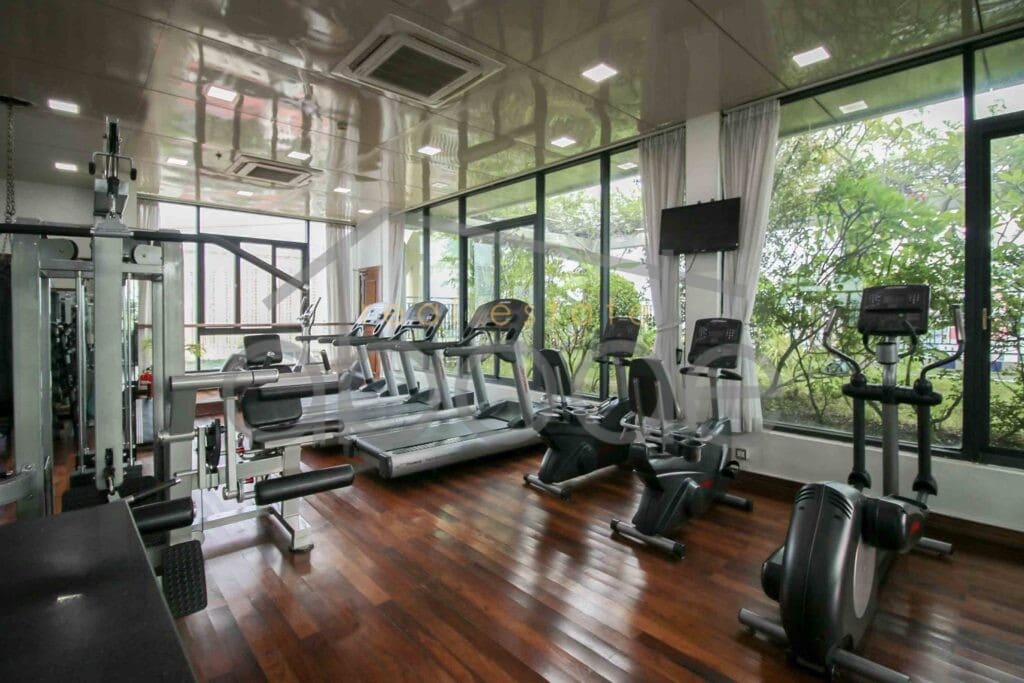 2 bedroom serviced apartment for rent BKK 1 Phnom Penh