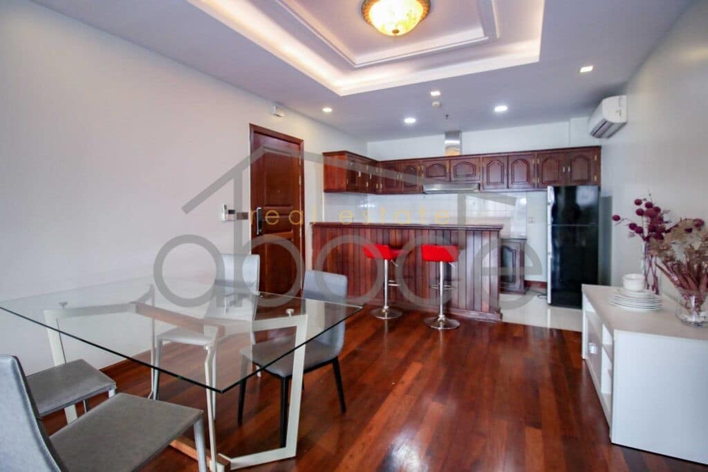 2 bedroom serviced apartment for rent BKK 1 Phnom Penh