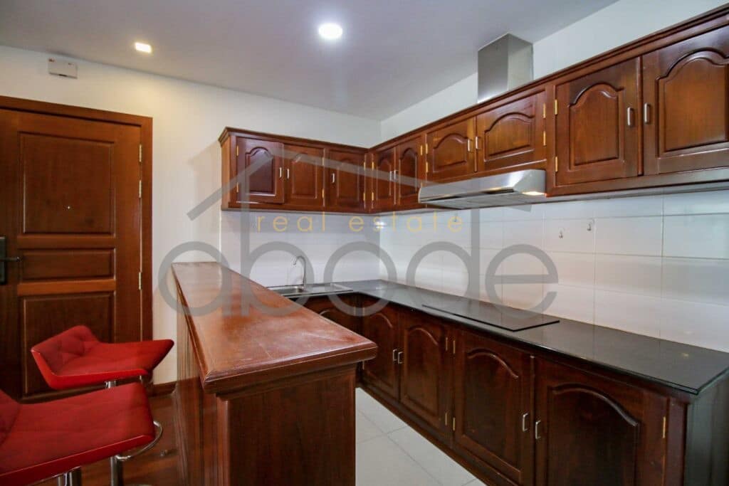 2 bedroom serviced apartment for rent BKK 1 Phnom Penh