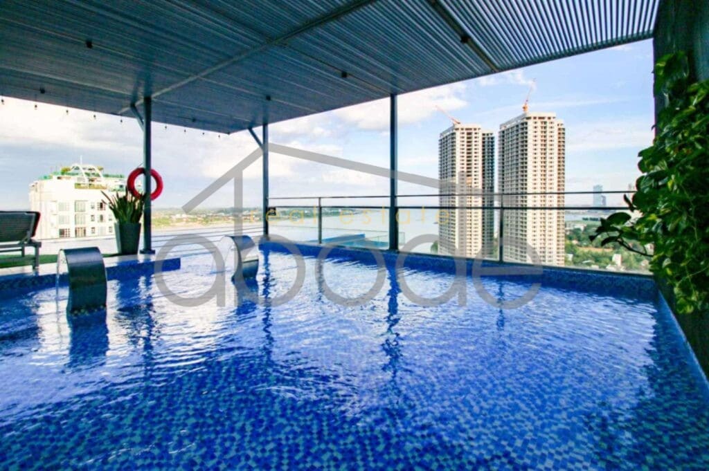 4 bedroom penthouse apartment for sale Chroy Changvar