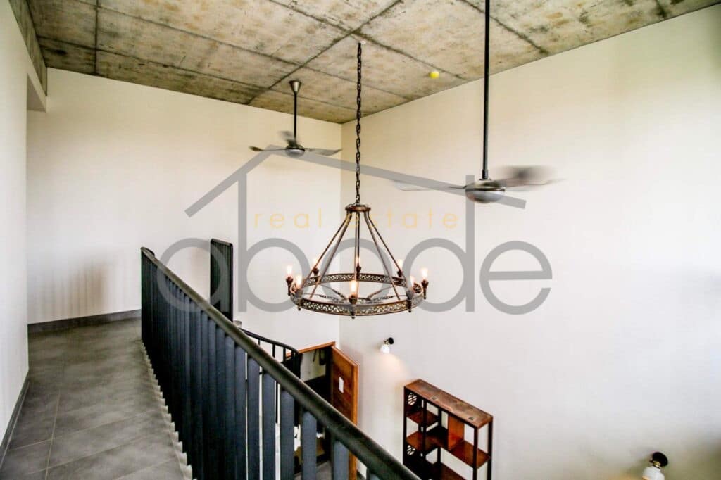 Luxury duplex 4 bedroom apartment for rent Chroy Changvar