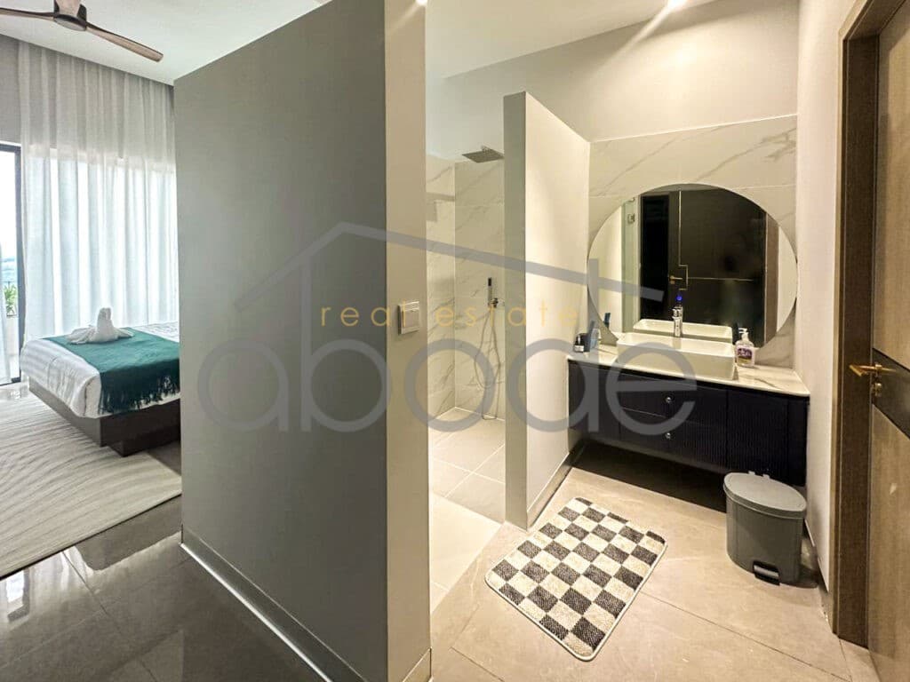 Luxury villa for sale Kampong Som