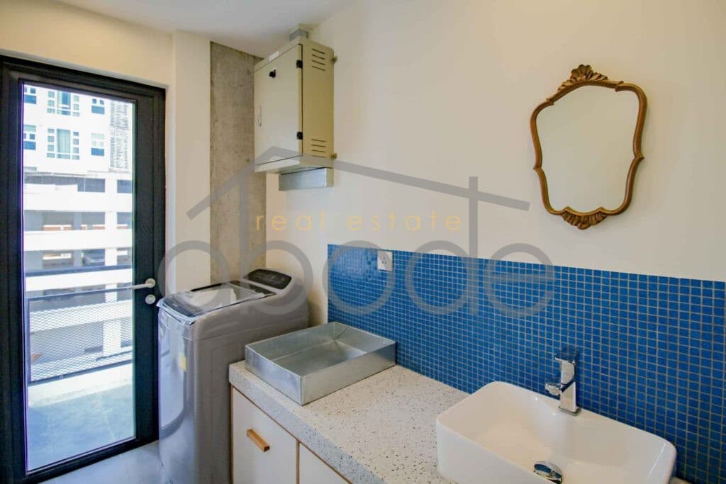 Modern 4 bedroom apartment for rent Chroy Changvar Swimming Pool