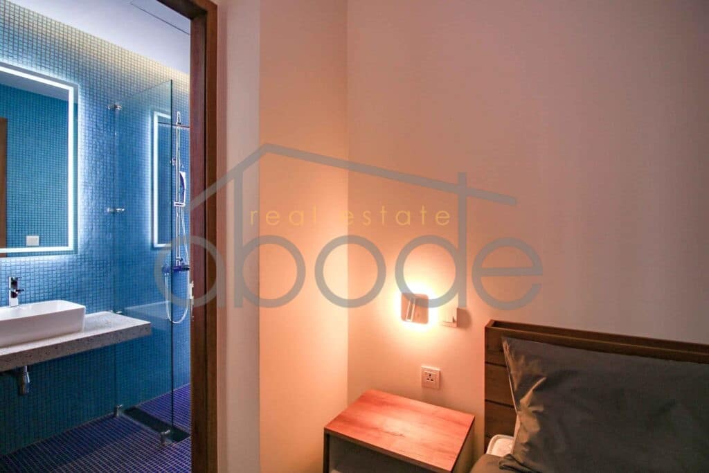 Modern 4 bedroom apartment for rent Chroy Changvar Swimming Pool