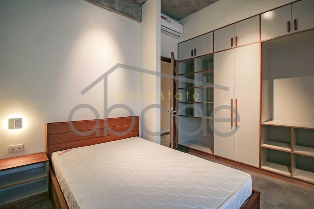 Modern 4 bedroom apartment for rent Chroy Changvar Swimming Pool