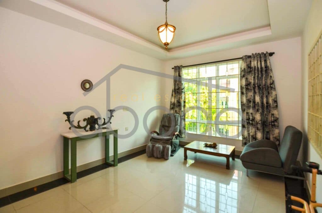 Villa for rent Chroy Changvar Phnom Penh