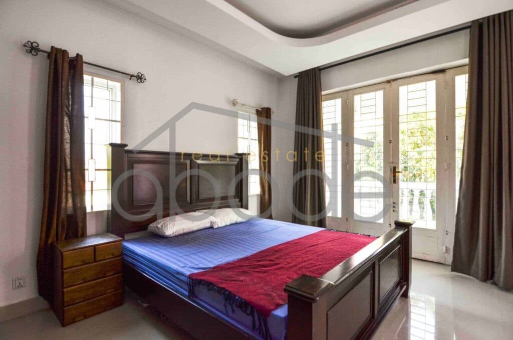 Villa for rent Chroy Changvar Phnom Penh