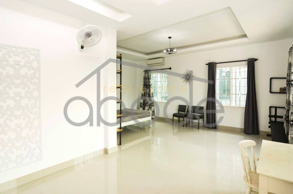 Villa for rent Chroy Changvar Phnom Penh
