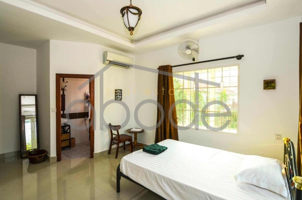 Villa for rent Chroy Changvar Phnom Penh