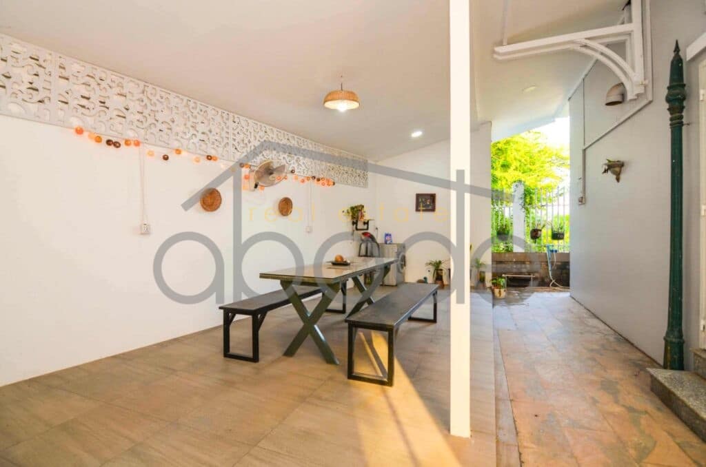 Villa for rent Chroy Changvar Phnom Penh