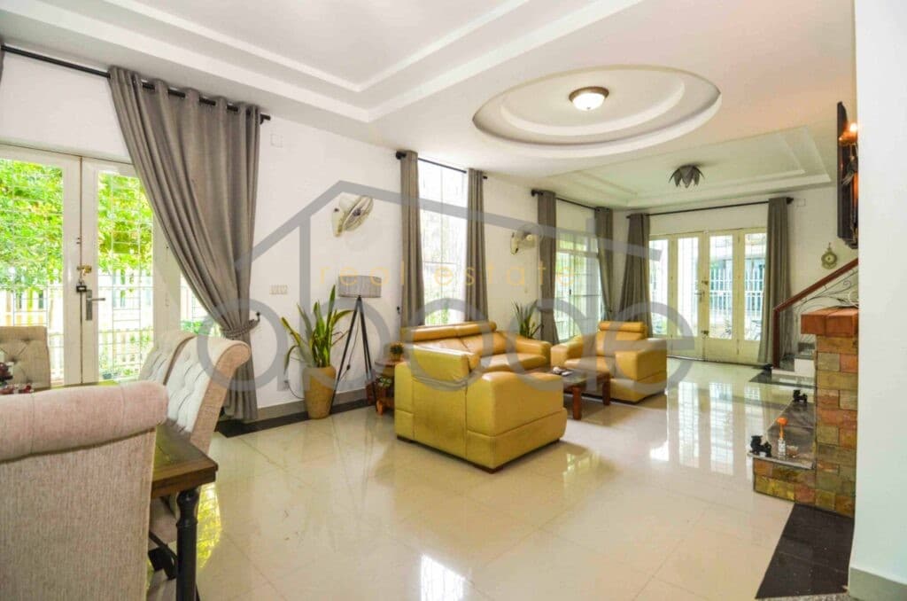 Villa for rent Chroy Changvar Phnom Penh