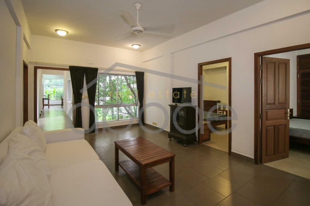 apartment for rent bassac lane independence monument
