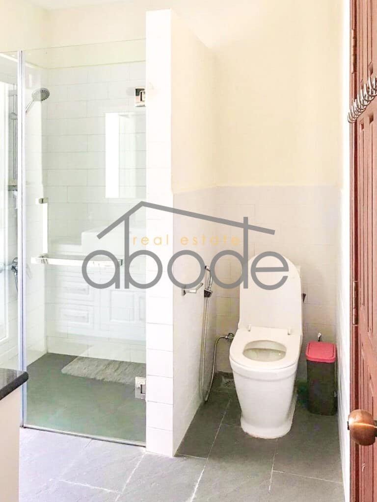 1 bedroom Khmer serviced apartment Russian Market