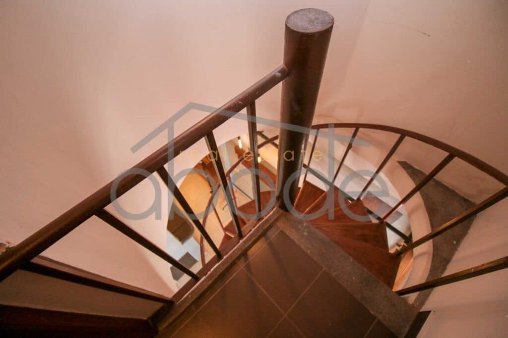1 bedroom duplex apartment for rent Daun Penh