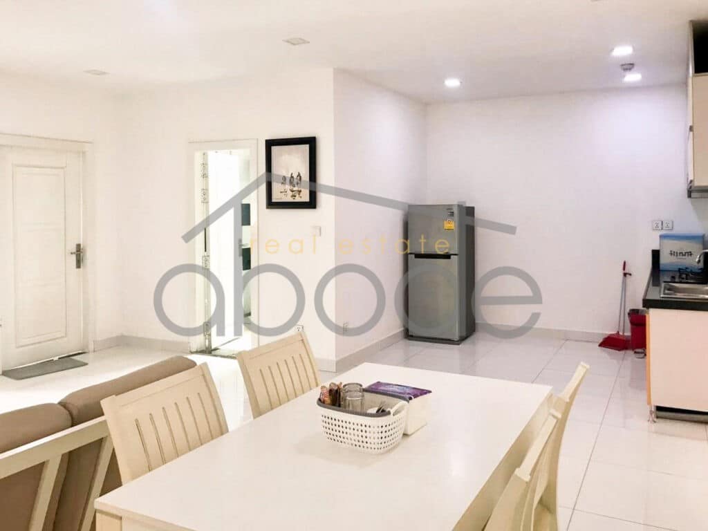 2 bedroom apartment for rent Russian Market