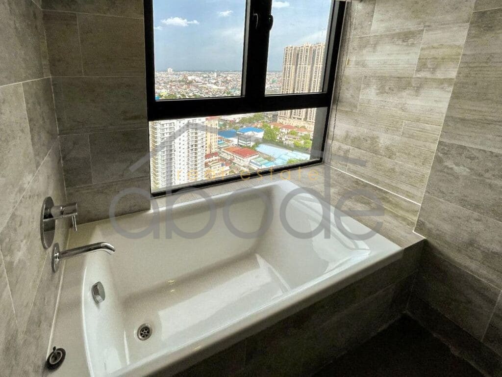 2 bedroom apartment for rent Tonle Bassac