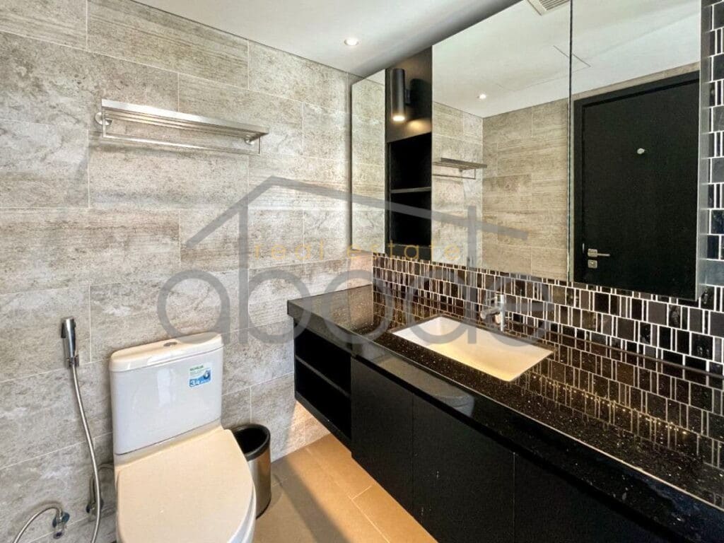2 bedroom apartment for rent Tonle Bassac