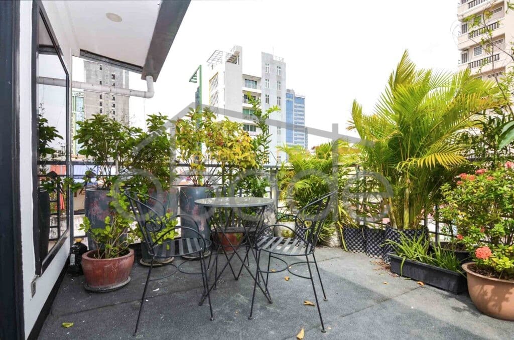 3 bedroom duplex near BKK 1 Prampi Makara