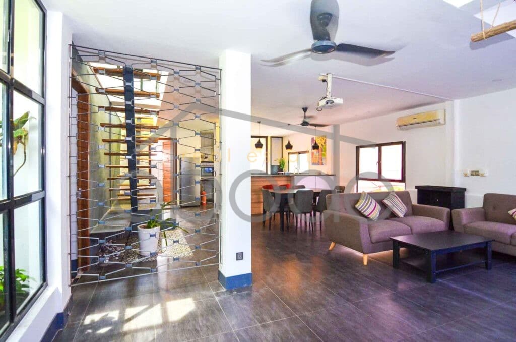 3 bedroom duplex near BKK 1 Prampi Makara