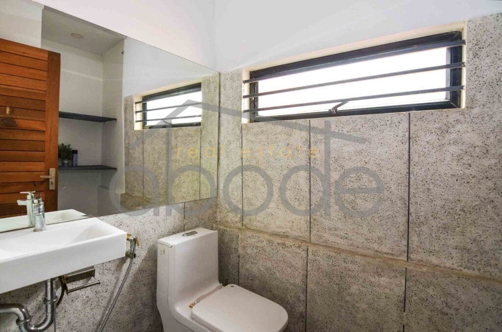 3 bedroom duplex near BKK 1 Prampi Makara