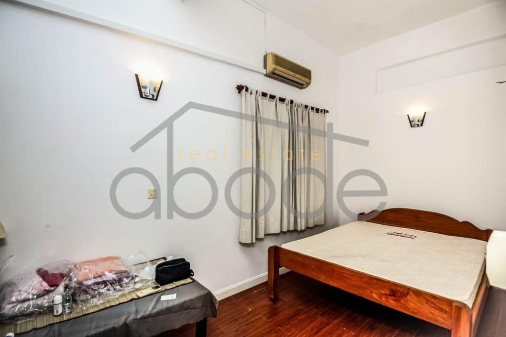 Large 2 bedroom apartment roof terrace for sale Daun Penh