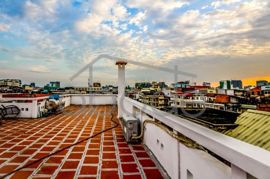Large 2 bedroom apartment roof terrace for sale Daun Penh