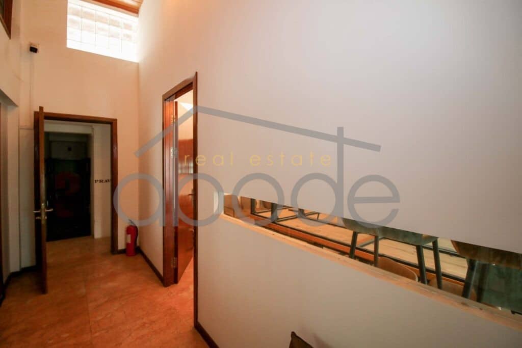 Large villa for rent Daun Penh central Phnom Penh