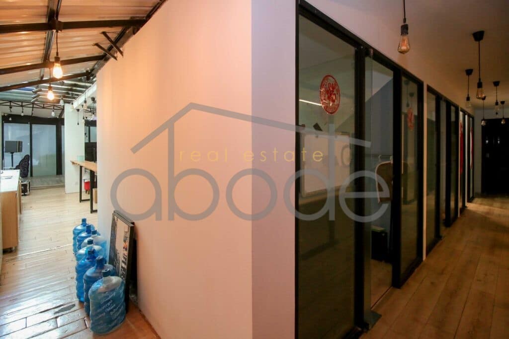 Large villa for rent Daun Penh central Phnom Penh
